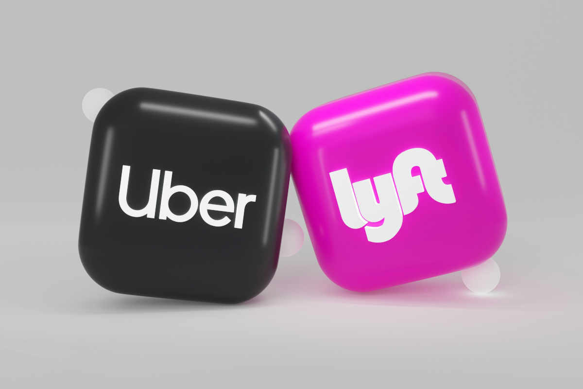 Uber and Lyft drivers are teaming up and creating their own apps to make more money
